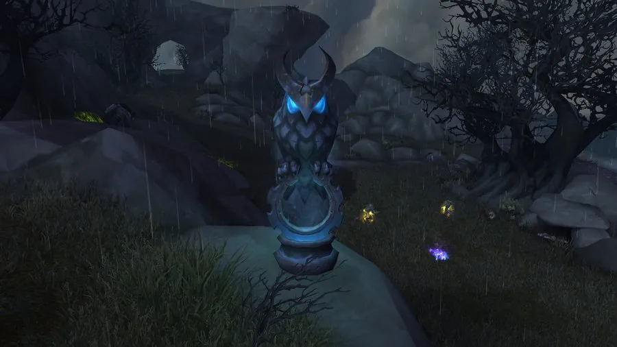 An Owl of the Watchers statue.