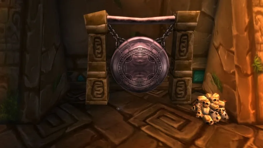 The gong with the Shattered Hakkari Bijou.